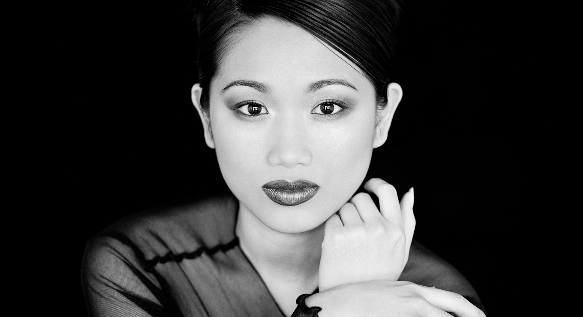 portrait of sihnvy